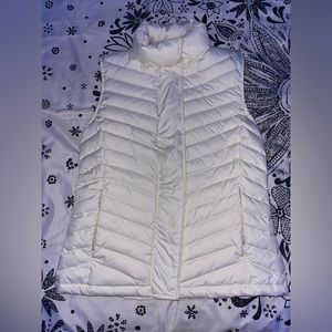 White XS talbots puffer vest